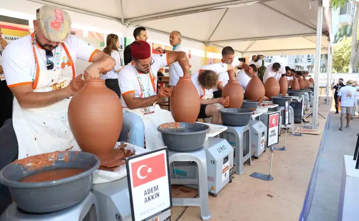 Çömlek Festivali’nde dünyaca ünlü eller yarıştı
