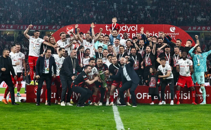 Çorum FK tarih yazdı! Süper Lig bileti Konya’da geldi