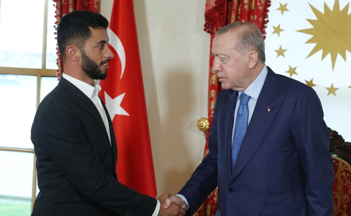Cumhurbaşkanı Erdoğan, Oscar ödüllü Filistinli yönetmeni kabul etti