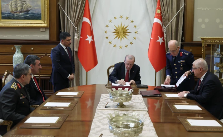 Cumhurbaşkanı Erdoğan YAŞ kararlarını imzaladı