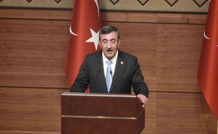 Cumhurbaşkanı Yardımcısı Yılmaz: "İsimlerimiz farklı olabilir ama hepimizin soyadı Türkiye Cumhuriyeti’dir" 