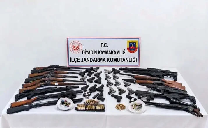 Diyadin’de silah kaçakçılığına büyük darbe: 28 adrese eş zamanlı operasyon
