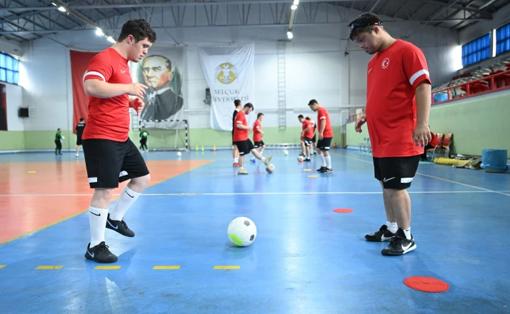 Dünya Kupası’na hazırlanan özel sporcuların güç merkezi yine Konya oldu