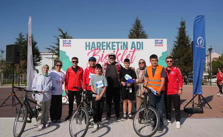 Düzce’de 7’den 70’e herkes pedal çevirdi
