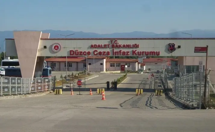 Düzce’de bir haftada aranan 41 şahıs yakalandı 19’u tutuklandı
