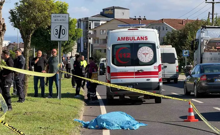 Düzce’de motosiklet yayaya çarptı: 1 ölü, 1 ağır yaralı
