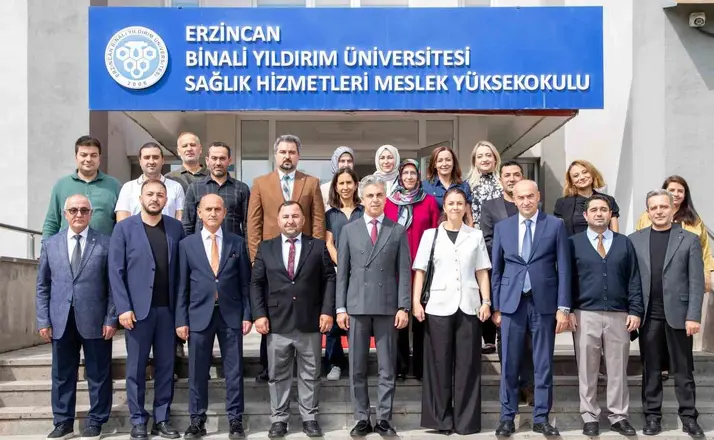 EBYÜ Sağlık Hizmetleri Meslek Yüksekokulunda devir teslim töreni yapıldı
