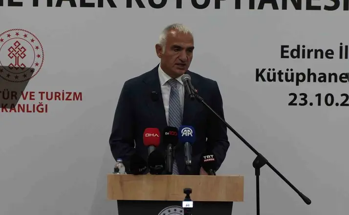 Edirne’de 160 bin kitap kapasiteli yeni İl Halk Kütüphanesi hizmete açıldı
