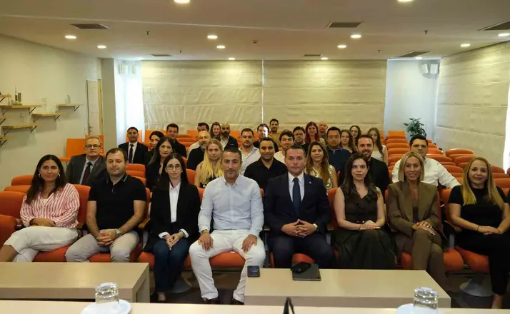 EGİAD’da yeni nesil dijital görünürlük semineri
