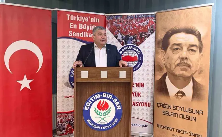 Eğitim-Bir-Sen’de Ercan Kurter güven tazeledi
