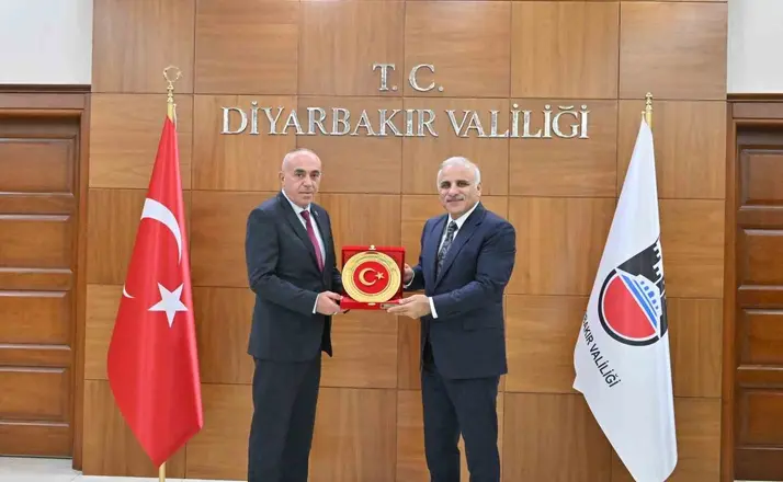 EMŞAV heyeti Vali Zorluoğlu ve Emniyet Müdürü Mutlu ile bir araya geldi
