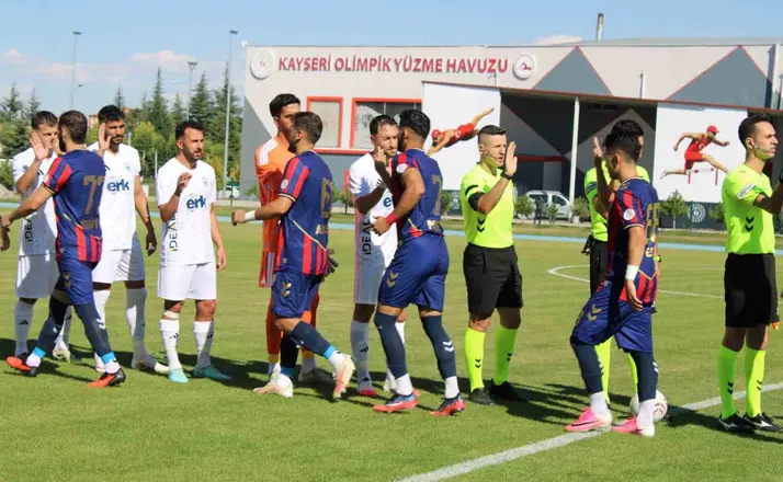 Erciyes 38 FK-Kırıkkale FK maçının hakemleri belli oldu
