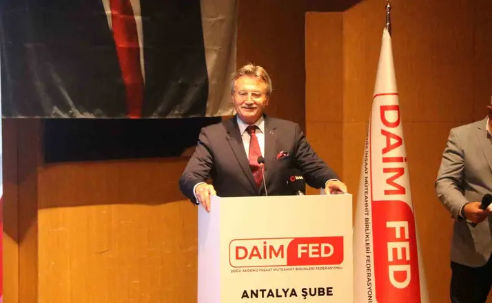 Eski Devlet Bakanı Kürşad Tüzmen: "Antalya yapı stoku olarak ciddi sıkıntıları olan bir şehir"
