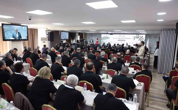 Eskişehir İl Sağlık Müdürü Bildirici, İl Sağlık Müdürleri Toplantısı’na katıldı
