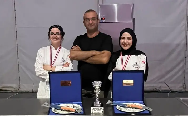 Gastronomi öğrencilerinden gümüş madalya
