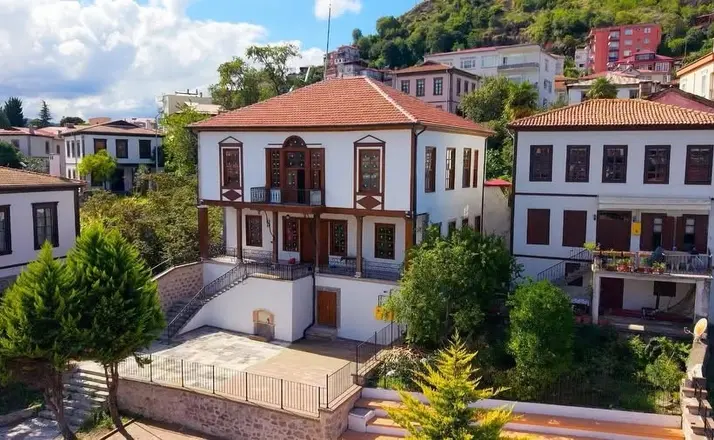 Giresun’un tarihi mirası Necatibey Konağı yapılan restorasyonla yeniden hayat buldu
