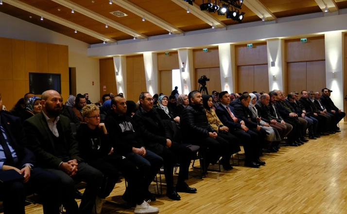 Görme engellilere sesli betimlemeli film etkinliği