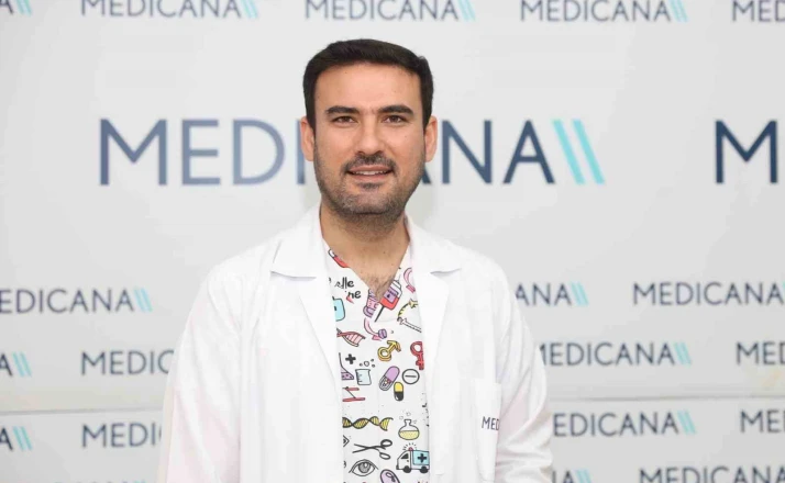 Göz hastalıklarında lazer uygulamaları tedavi başarısını artırıyor