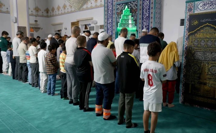 “Güle Oynaya Camiye Gel” coşkuya sahne oluyor