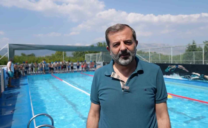 Gürsulu çocuklara ücretsiz yüzme kursu 