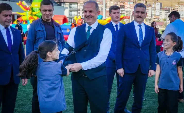 Hakkâri’de 3. Çocuk Oyun Şenliği düzenlendi
