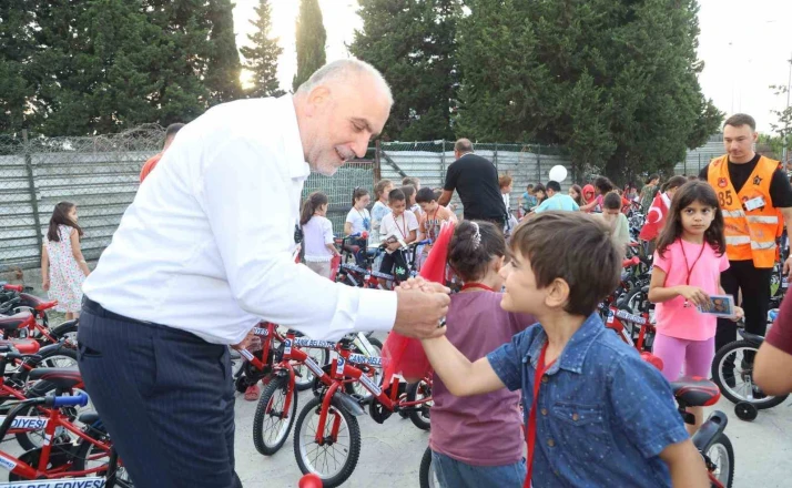 "Haydi Güle Oynaya Camiye Gel" projesinde ödül heyecanı 