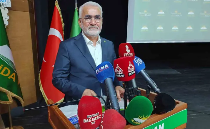 HÜDA PAR Genel Başkanı Yapıcıoğlu: "Önümüze yepyeni bir sayfa açılacak ve şiddet sayfası kapanacak"
