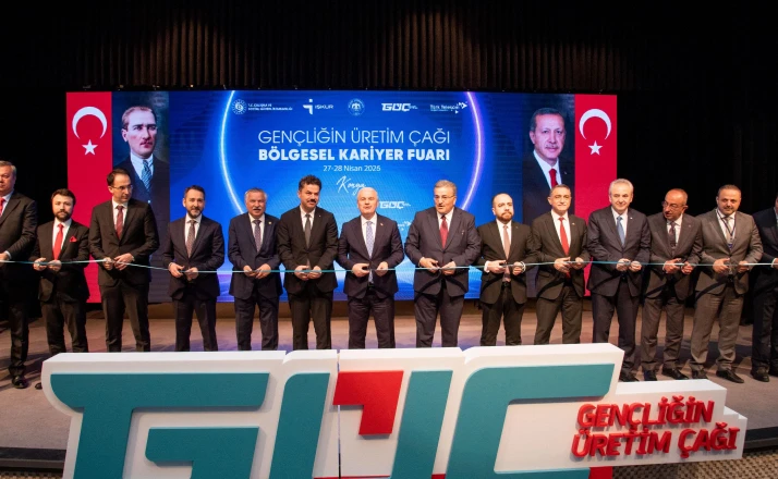 İKAF’26 ‘Gençliğin Üretim Çağı’ temasıyla kapılarını açtı