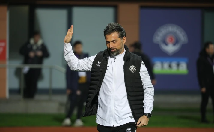 İlhan Palut: Mücadele gücü yüksek bir maç oldu