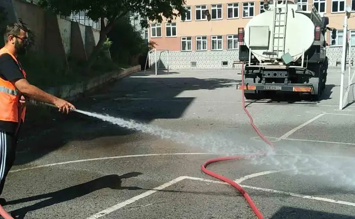 İlkadım’da ibadethane ve okullara 15 milyon TL’yi aşan destek
