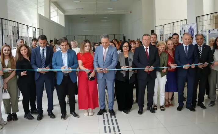 İnönü Üniversitesinin Ev Sahipliğinde "7. Seramik Sanatı Eğitimi" konferansı başladı
