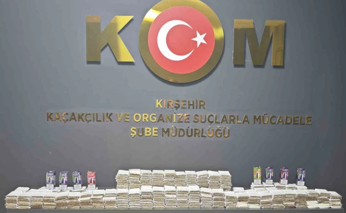 İş yeri aramasında 7 bin 420 adet doldurulmuş makaron ele geçirildi 