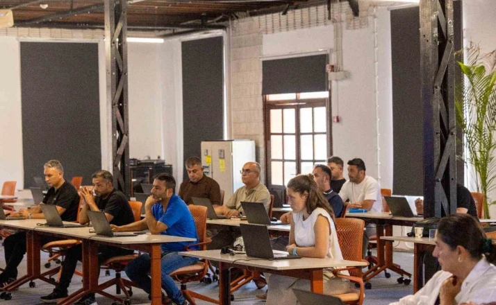 İzmir Büyükşehir’de yapay zeka seferberliği 