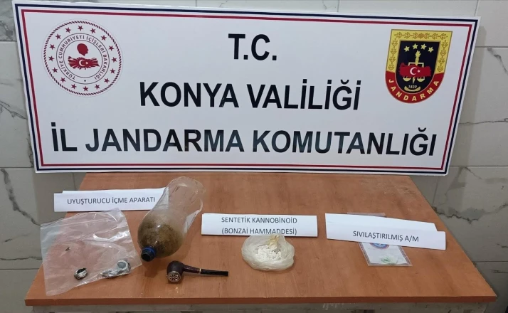 Jandarmadan uyuşturucuya geçit yok: 21 kişi tutuklandı