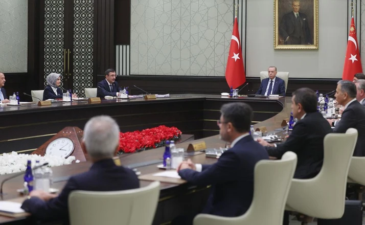 Kabine yoğun gündemle toplanıyor