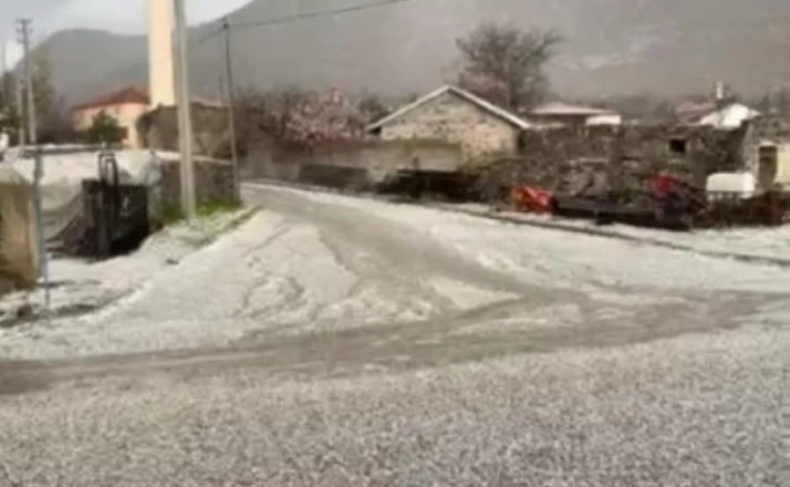 Karapınar’da dolu yağışı