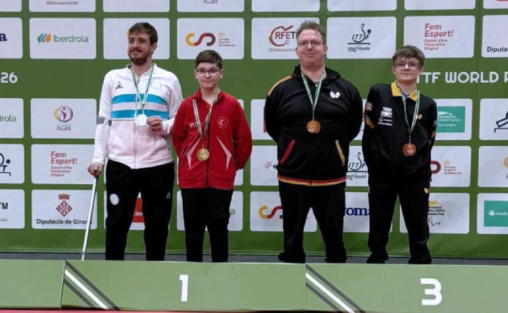 Karatay Belediyesporlu Tahir Efe Şahin altın madalya kazandı