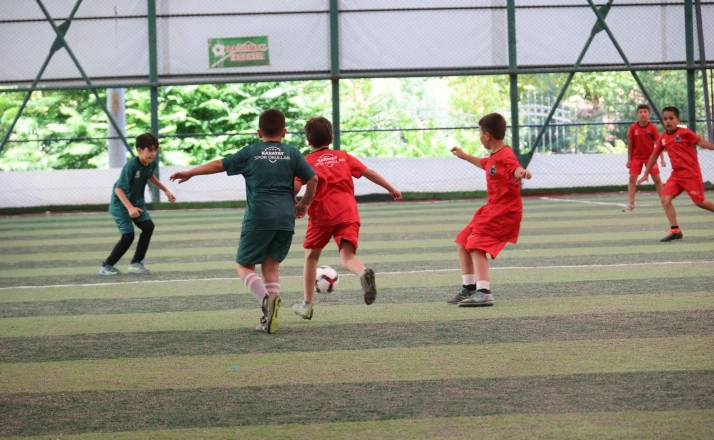 Karatay'da 5. Geleneksel Camiler ve Kur'an Kursları Arası Futbol Turnuvası başladı