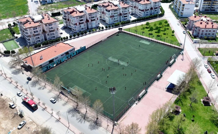 Karatay’da “8. Ortaokullar Arası Kardeşlik ve Dostluk Futbol Turnuvası” başladı