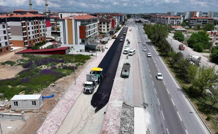 Karatay’da yeni sezonun ulaşım yatırımları sürüyor