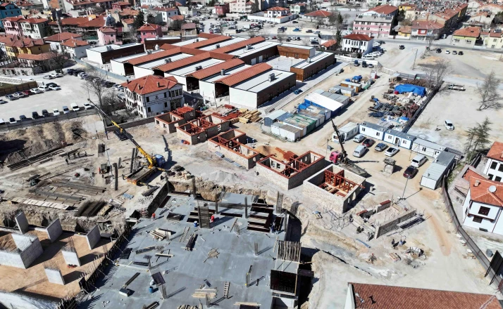 Karatay'dan her adımda bir yatırım