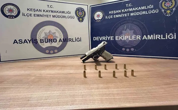 Keşan’da tabancayla yakalanan şüpheli gözaltına alındı
