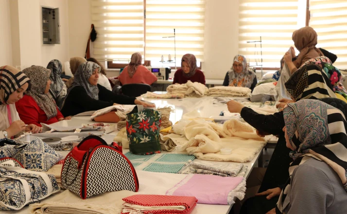 KOMEK bahar dönemi eğitimleri 84 merkezde 61 bin kursiyerle devam ediyor