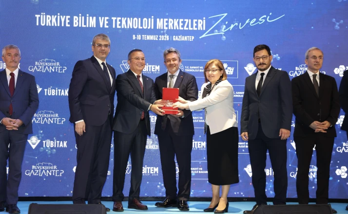 Konya Bilim Merkezi’ne “Bilim ve Toplum Çalışmalarını Dijitalde Yaygınlaştırma” ödülü