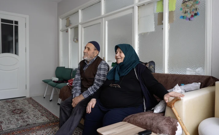 Konya Büyükşehir yaşlı vatandaşların evini ziyaret etti