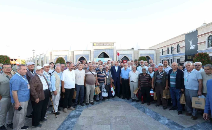 Konya Büyükşehir’in emeklilere "Hatırdan Hatıraya Kültür Turları" sürüyor