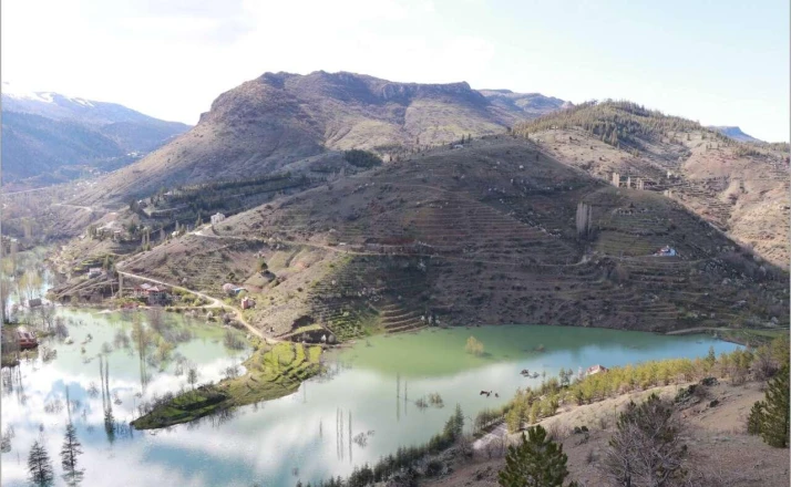 Konya’da bir mahalle sessizce veda ediyor!