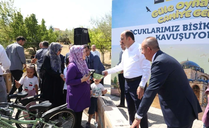 Konya’da Çocukların Bisiklet Heyecanı! Dağıtım Başladı