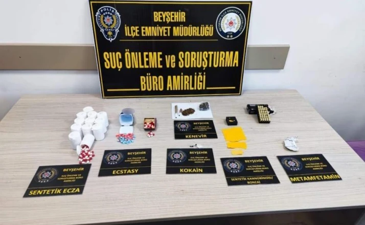 Konya'da eve düzenlenen operasyonda uyuşturucu ve mermi çıktı