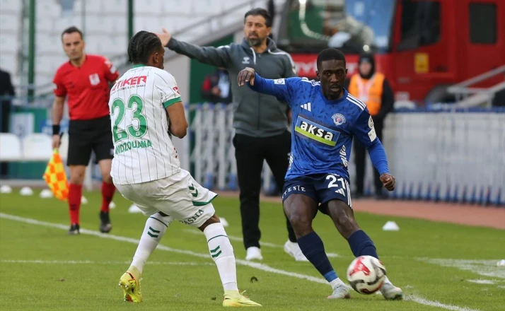 Konya’da ilk yarıda beraberlik var! Konyaspor:1 Kasımpaşa 1